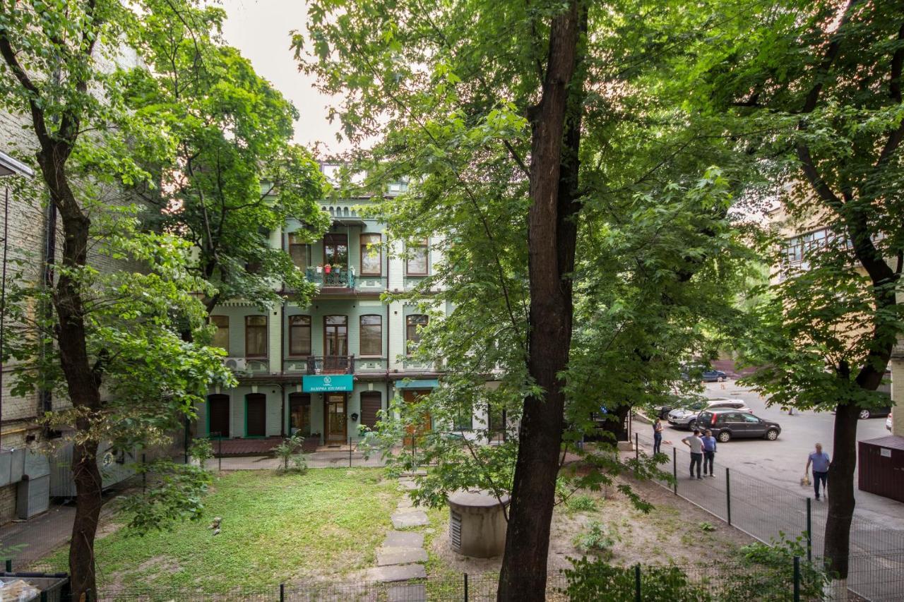 Design Apartments On Velyka Vasylkivska 42 Киев Экстерьер фото
